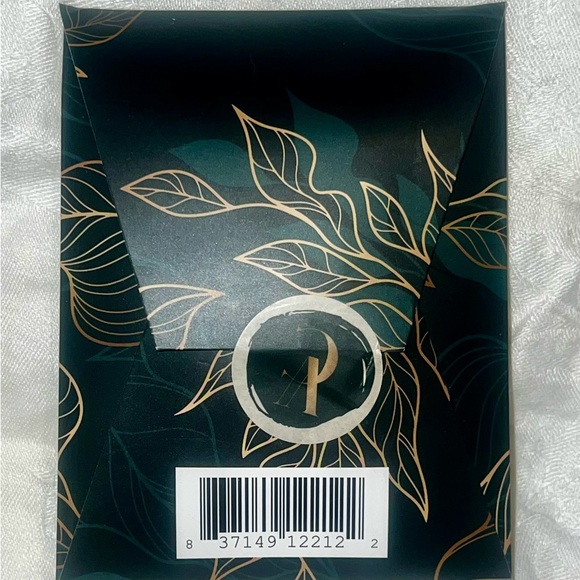 Gold Rope Chain Necklace - Picture 7 of 7